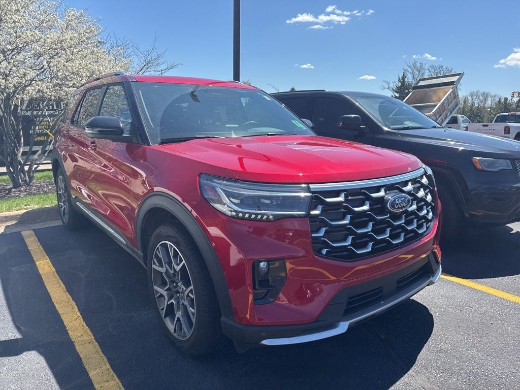2025 Ford Explorer Platinum