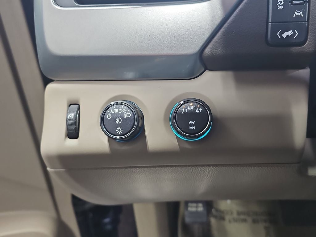 2018 Chevrolet Suburban LT LOCAL TRADE