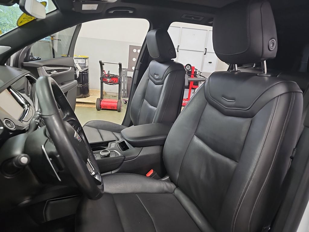 2020 Cadillac XT6 Sport