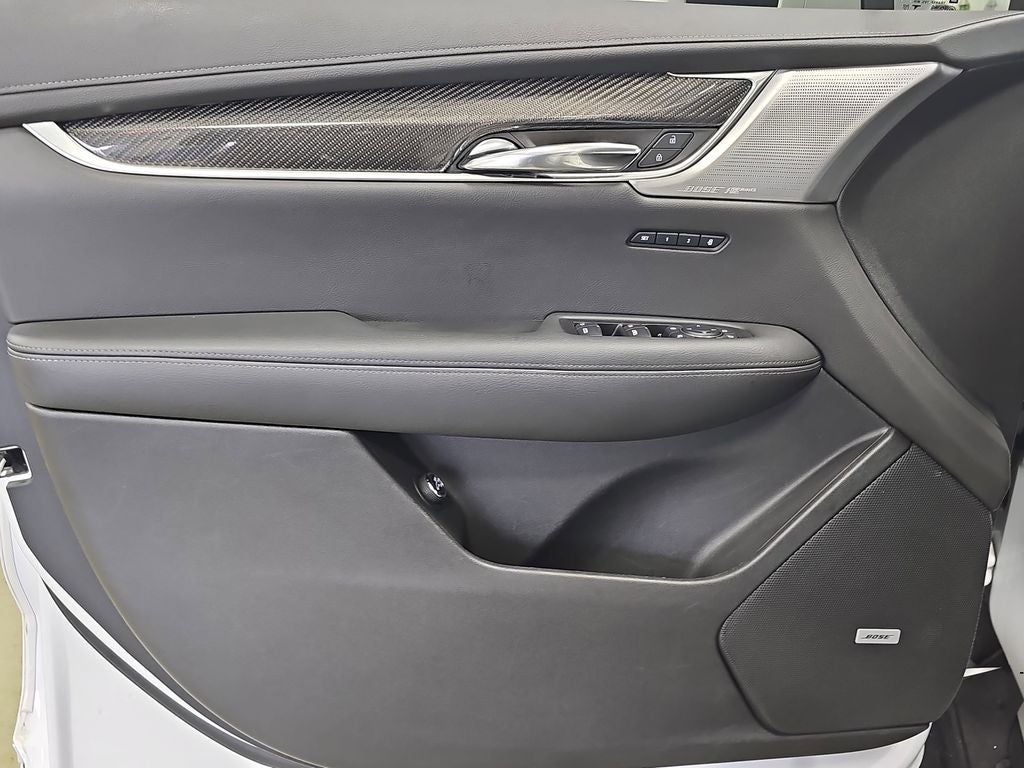 2020 Cadillac XT6 Sport