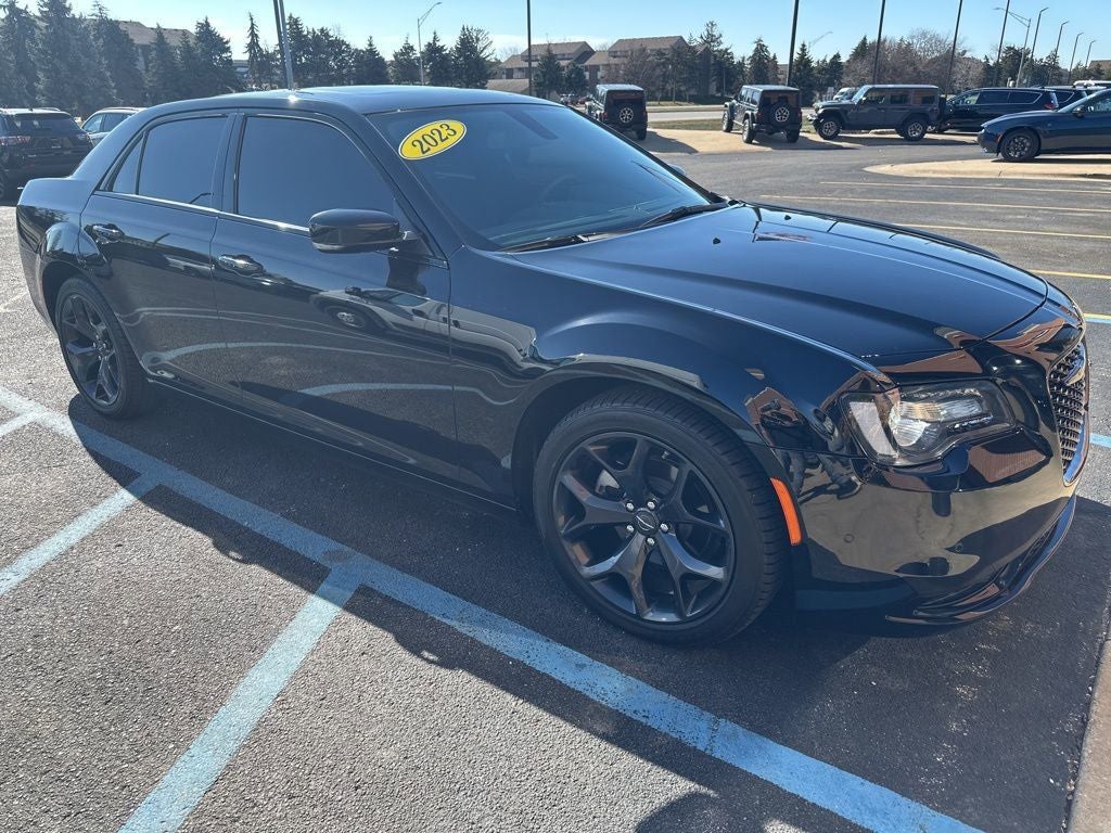 2023 Chrysler 300 S