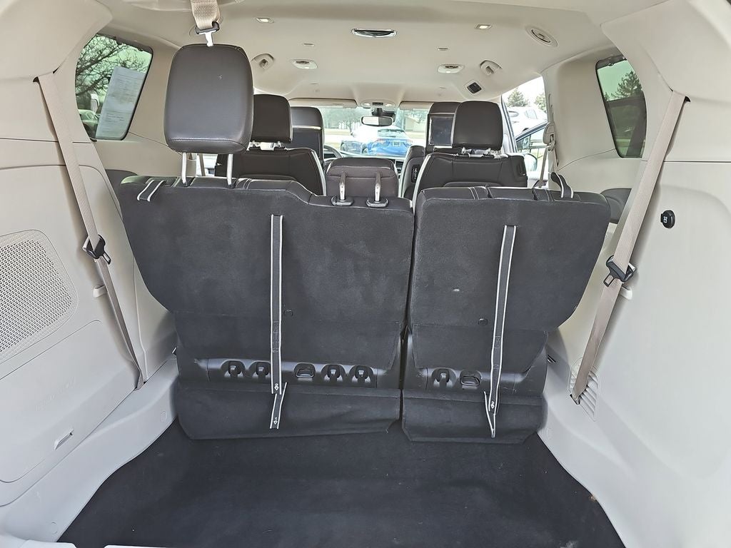 2022 Chrysler Pacifica Touring L AWD