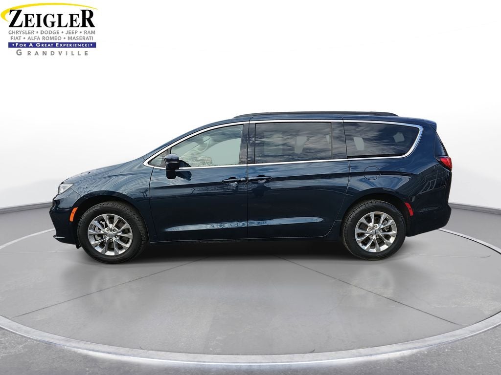 2022 Chrysler Pacifica Touring L AWD