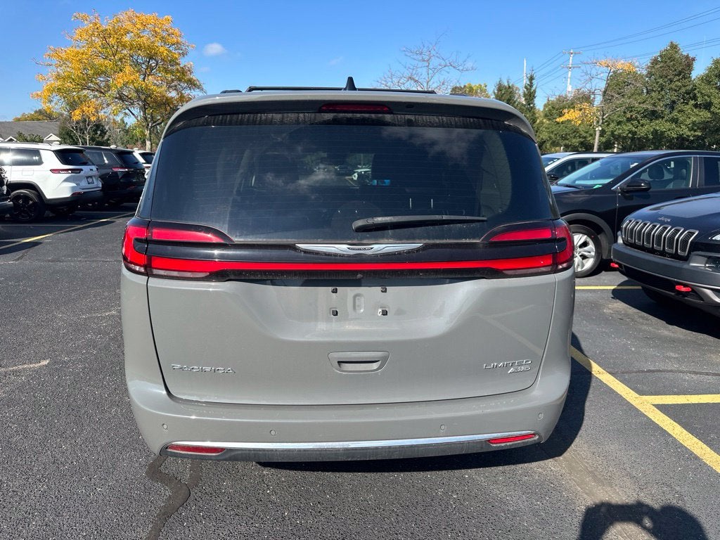 2023 Chrysler Pacifica Limited