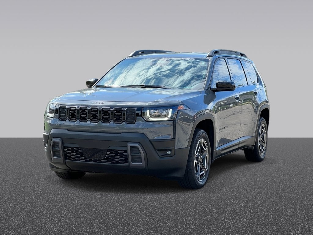 2026 Jeep Cherokee Laredo