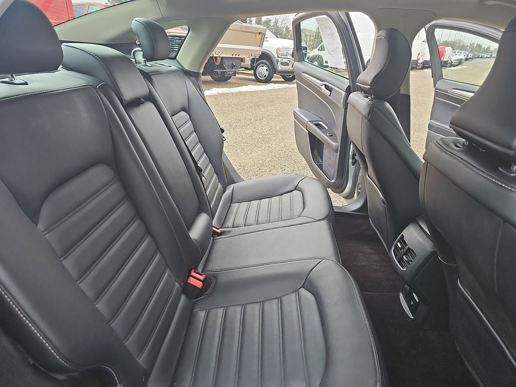 2017 Ford Fusion Energi SE Luxury