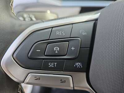 2025 Volkswagen Taos 1.5T SE