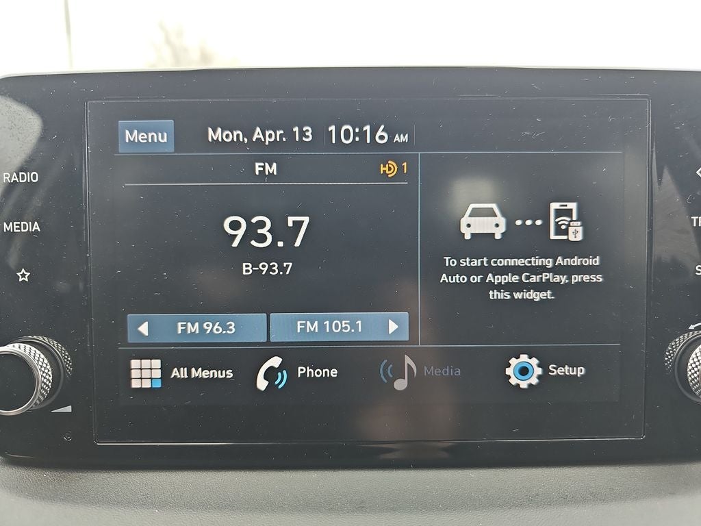 2023 Hyundai SANTA FE SE