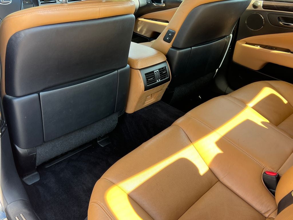 2014 Lexus LS 460
