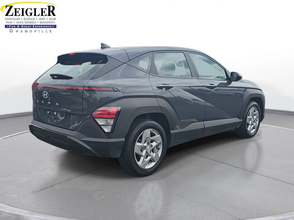 2024 Hyundai KONA SE