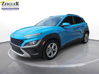 2022 Hyundai KONA SEL