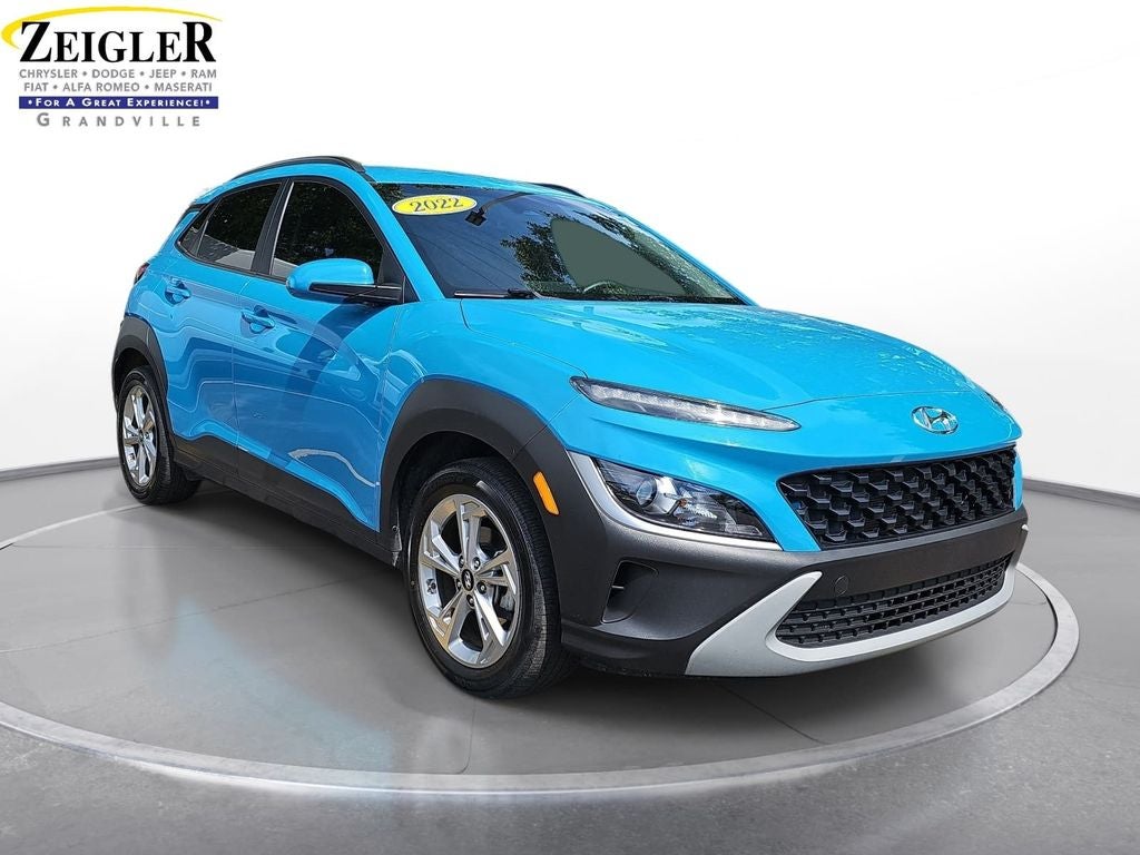 2022 Hyundai KONA SEL