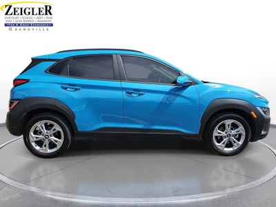 2022 Hyundai KONA SEL