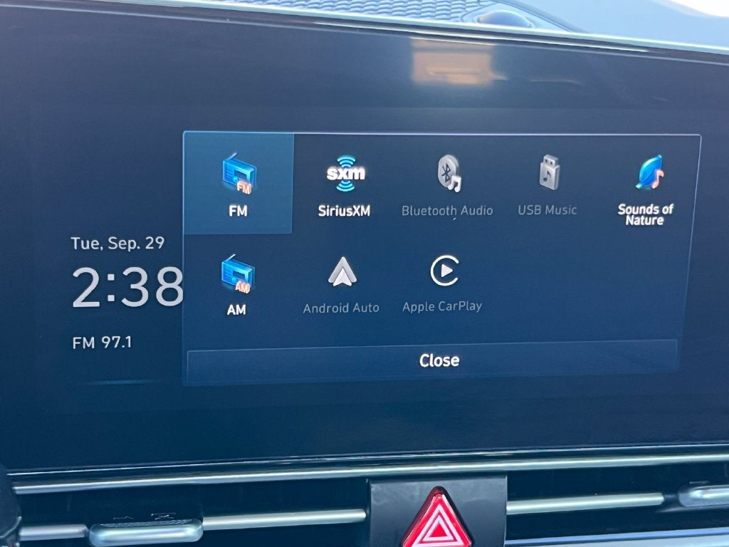 2025 Hyundai ELANTRA SEL Convenience