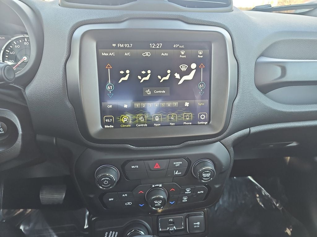 2022 Jeep Renegade Latitude LOCAL TRADE