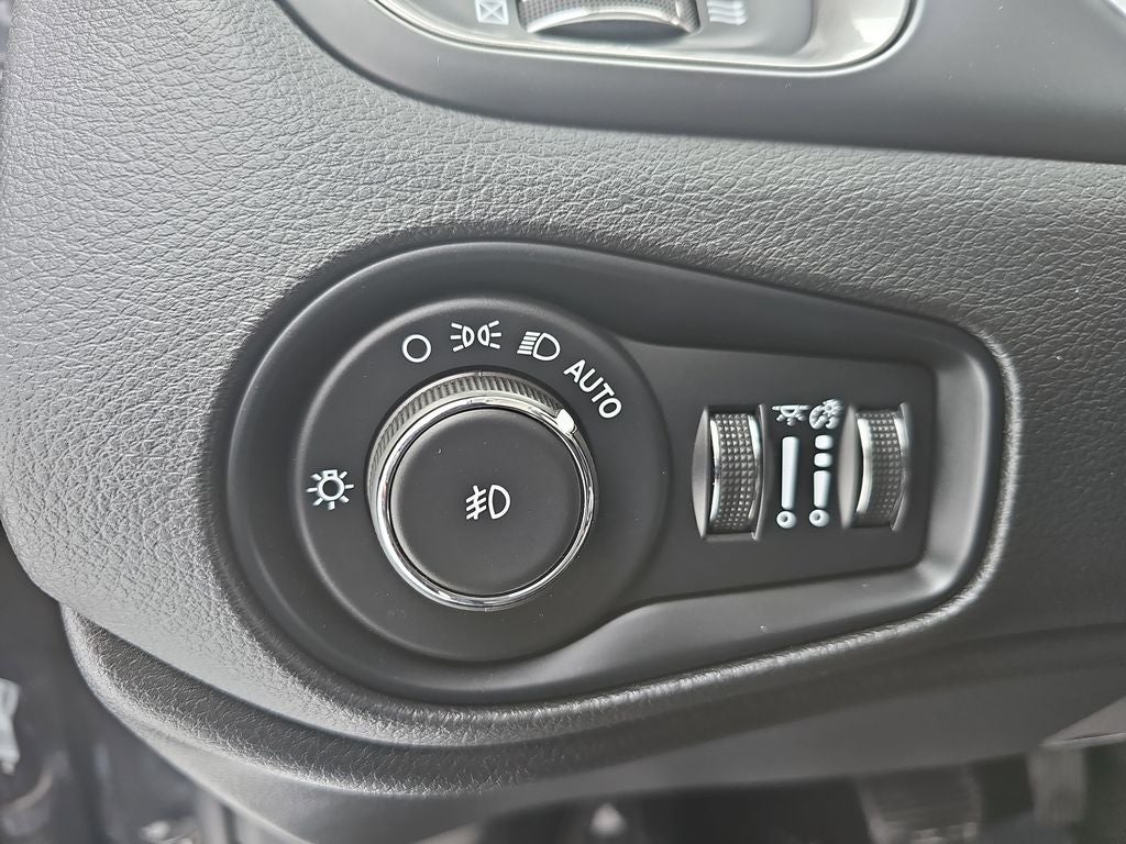 2023 Jeep Renegade Limited 4X4