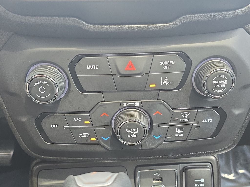 2022 Jeep Renegade Altitude