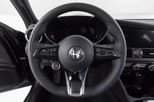 2024 Alfa Romeo Giulia Ti