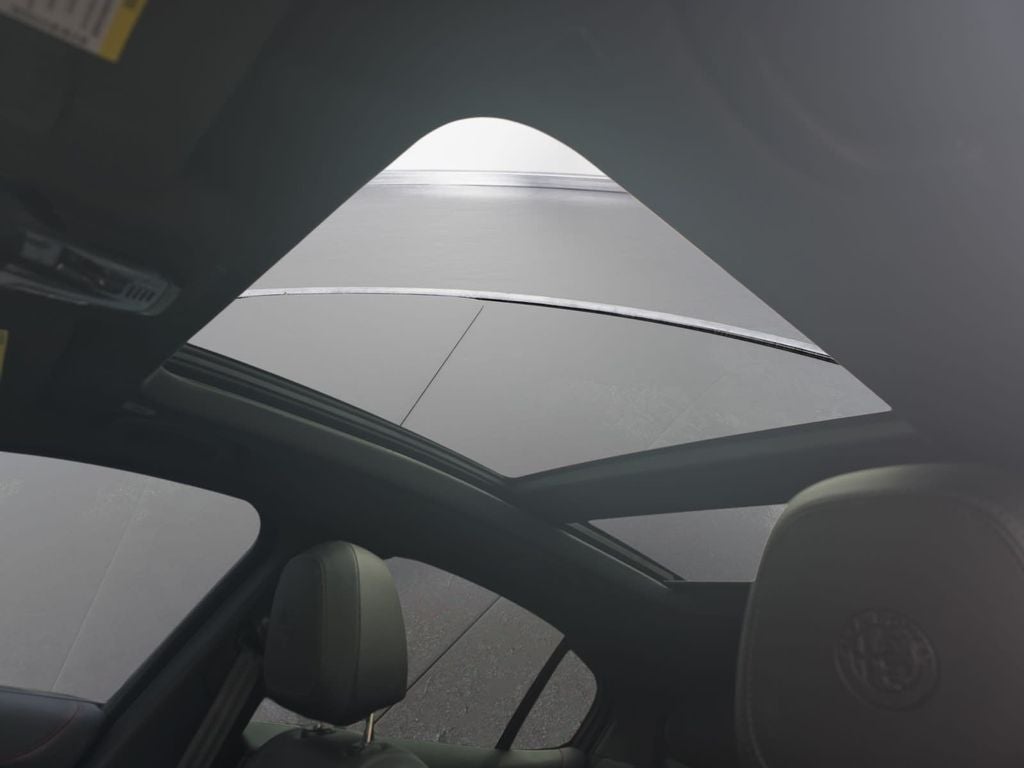 2023 Alfa Romeo Stelvio Veloce
