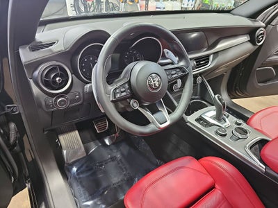 2023 Alfa Romeo Stelvio Veloce