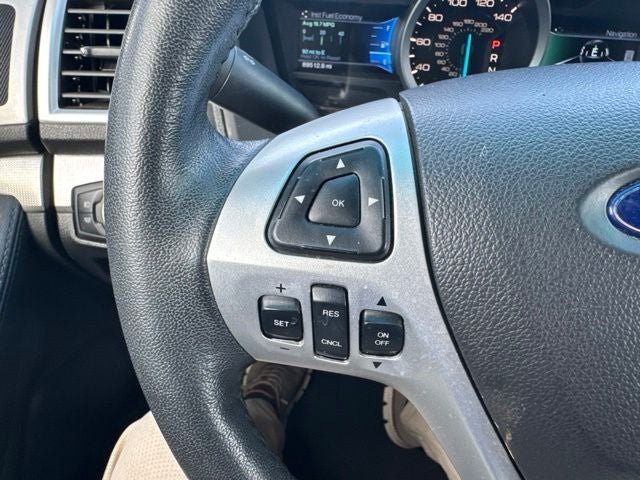 2015 Ford Explorer XLT LOW MILES