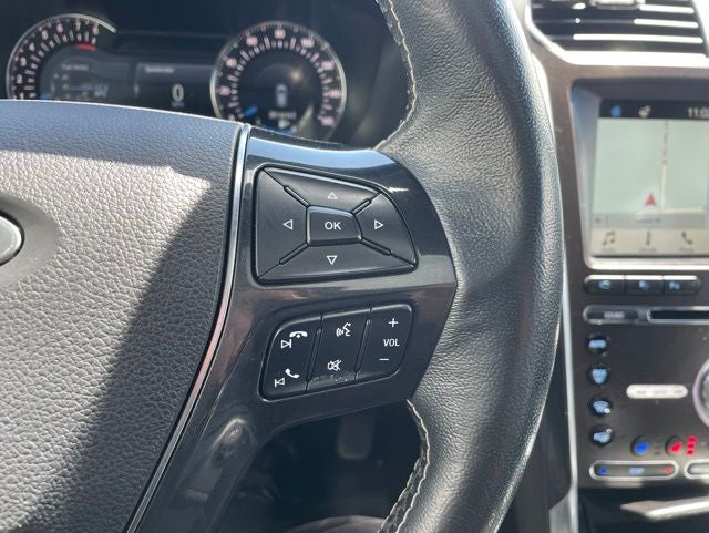 2017 Ford Explorer Platinum LOCAL TRADE