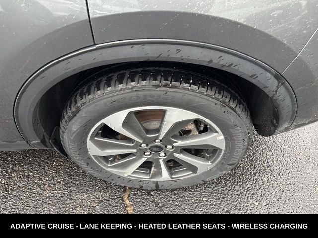 2025 Ford Escape Platinum AWD