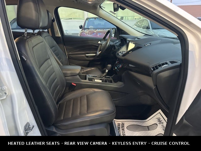 2017 Ford Escape Titanium 4WD