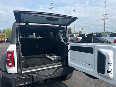 2023 Ford Bronco Base