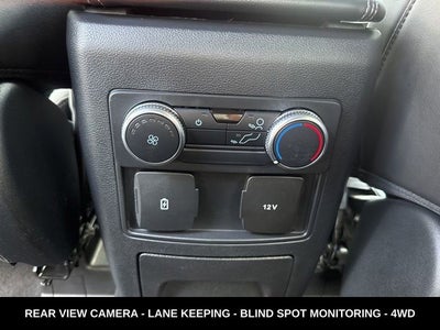 2022 Ford Explorer XLT SPORT APPEARANCE PACKAGE