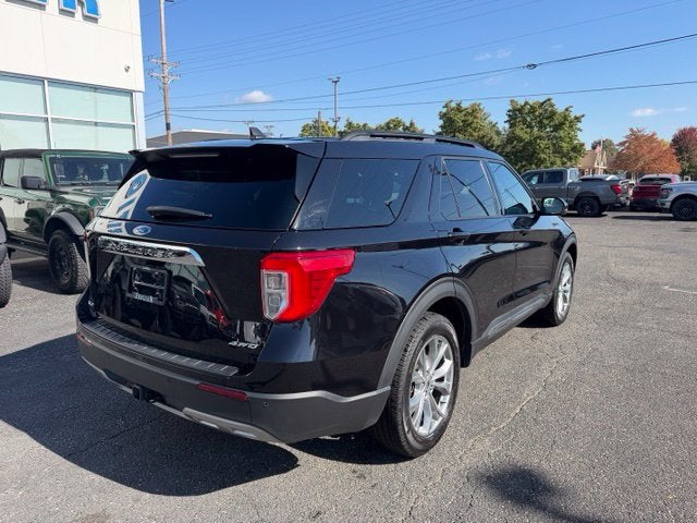 2024 Ford Explorer XLT TWIN PANEL MOONROOF