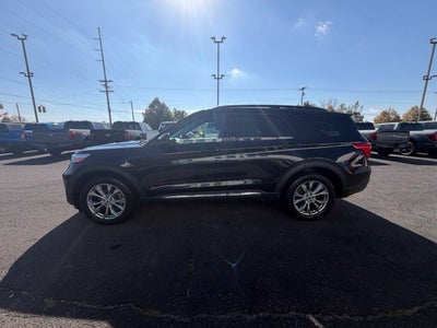 2024 Ford Explorer XLT TWIN PANEL MOONROOF