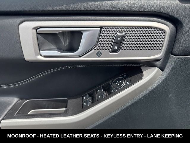 2024 Ford Explorer XLT PANORAMIC ROOF
