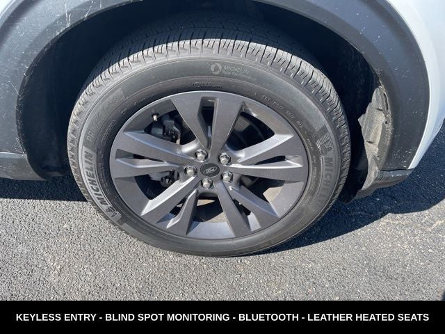 2023 Ford Explorer XLT SPORT APPEARANCE PACKAGE