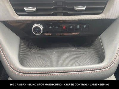 2025 Ford Explorer Active 4WD