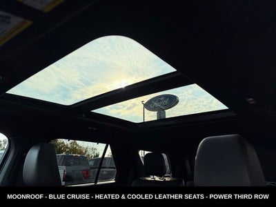 2025 Ford Explorer Platinum ULTIMATE PACKAGE