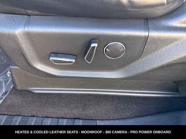 2018 Ford F-350SD Lariat SOLD HERE NEW