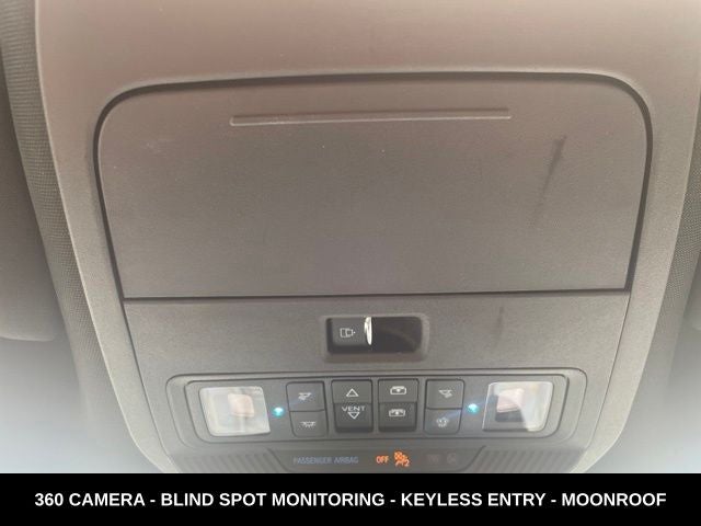 2024 Ford F-150 XLT TWIN PANEL MOONROOF