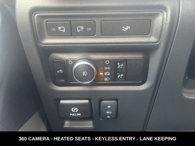 2024 Ford F-150 XLT HEATED LEATHER SEATS
