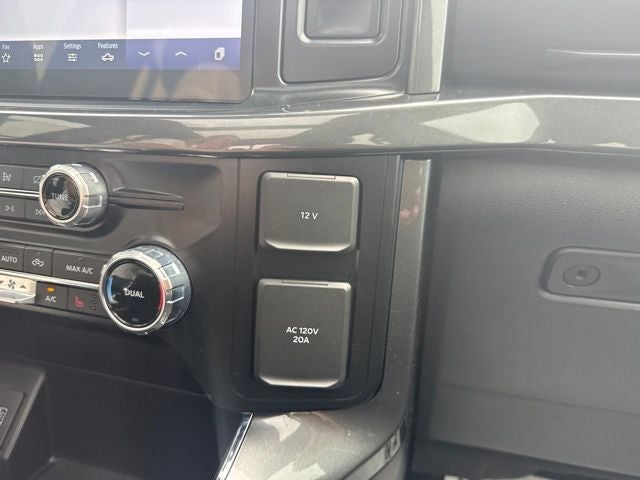 2023 Ford F-150 XLT 5.0 V8 LONG BOX