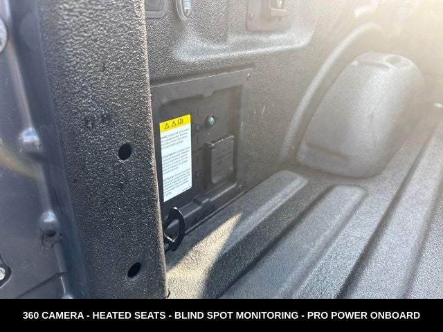 2023 Ford F-150 XLT 5.0 V8