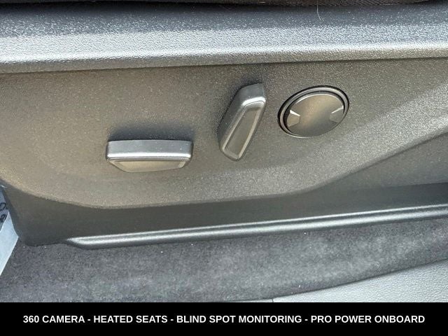 2023 Ford F-150 XLT 5.0 V8