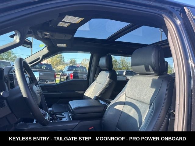 2024 Ford F-150 XLT TWIN PANEL MOONROOF