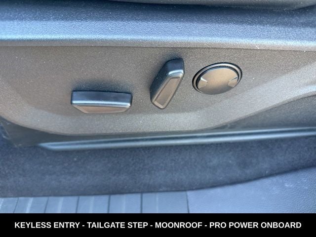 2024 Ford F-150 XLT TWIN PANEL MOONROOF