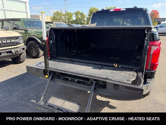 2024 Ford F-150 XLT TWIN PANEL MOONROOF