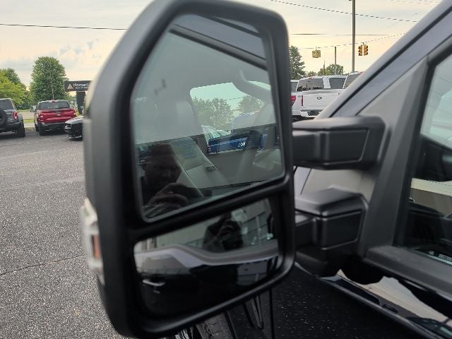 2024 Ford F-150 Lariat POWERBOOST MAX TOW