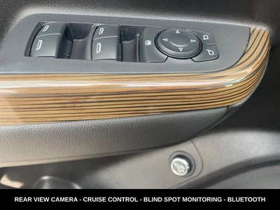 2023 GMC Acadia SLE LOCAL TRADE