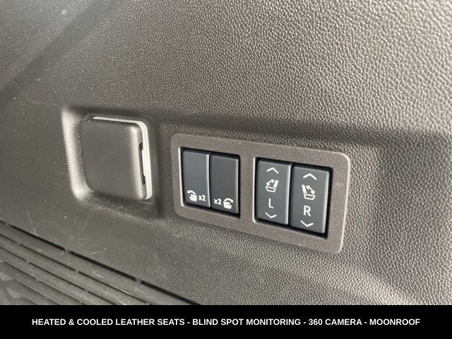2024 GMC Yukon Denali PANORAMIC ROOF