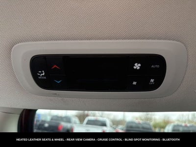 2023 Chrysler Pacifica Touring L HEATED SEATS & STEERING WHEEL