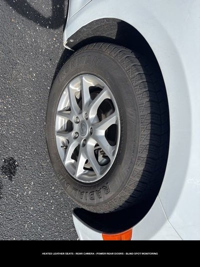 2023 Chrysler Pacifica Touring L HEATED SEATS & STEERING WHEEL